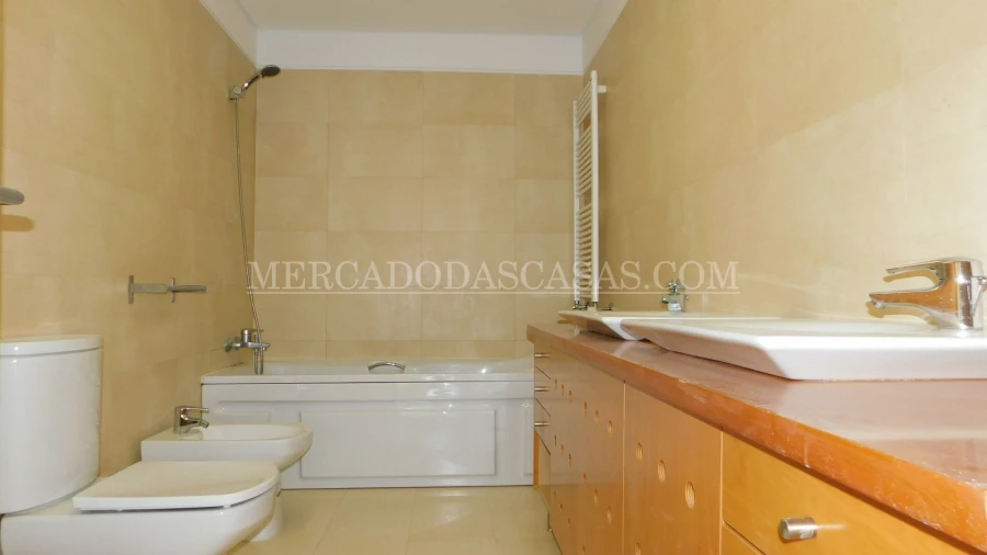 Moradia T3 para Venda em Fornos Foto 18