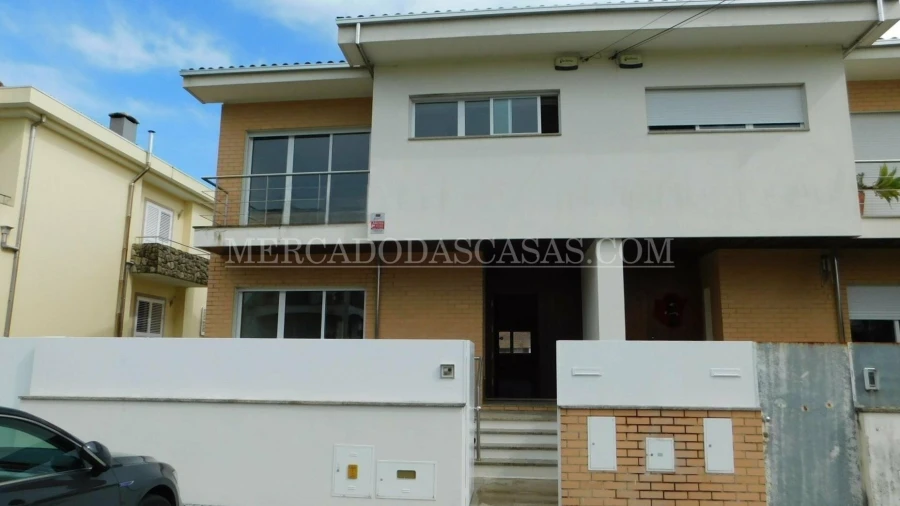 Moradia T3 para Venda em Fornos Foto 2