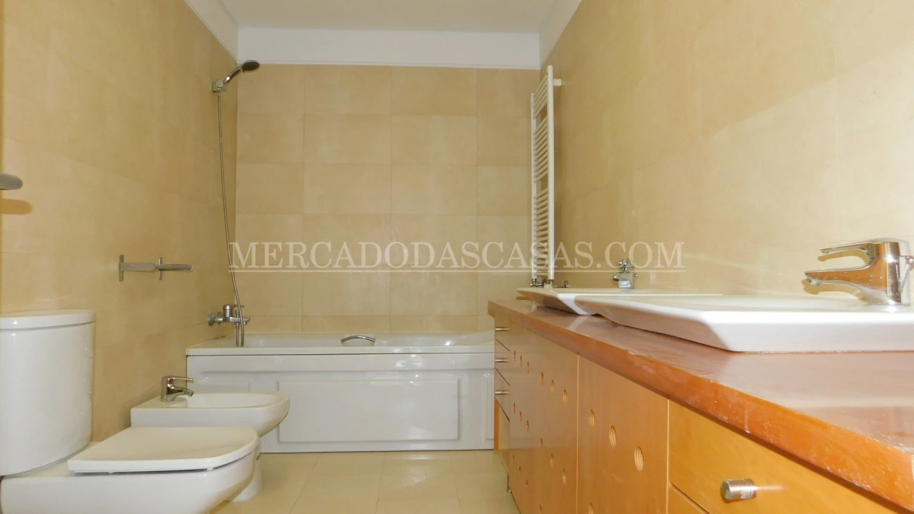 Moradia T3 para Venda em Fornos Foto 18