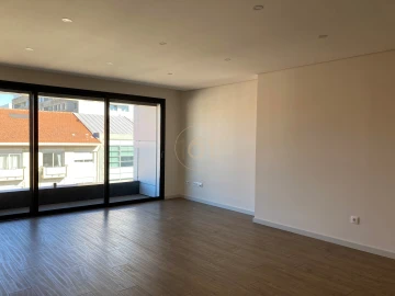 Apartamento T3 para Venda em Cedofeita, Santo Ildefonso, Sé, Miragaia, São Nicolau e Vitória