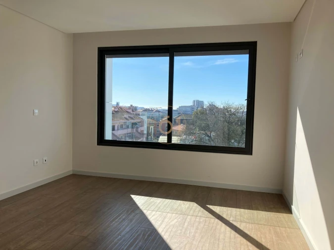 Apartamento T3 para Venda em Cedofeita, Santo Ildefonso, Sé, Miragaia, São Nicolau e Vitória Foto 9