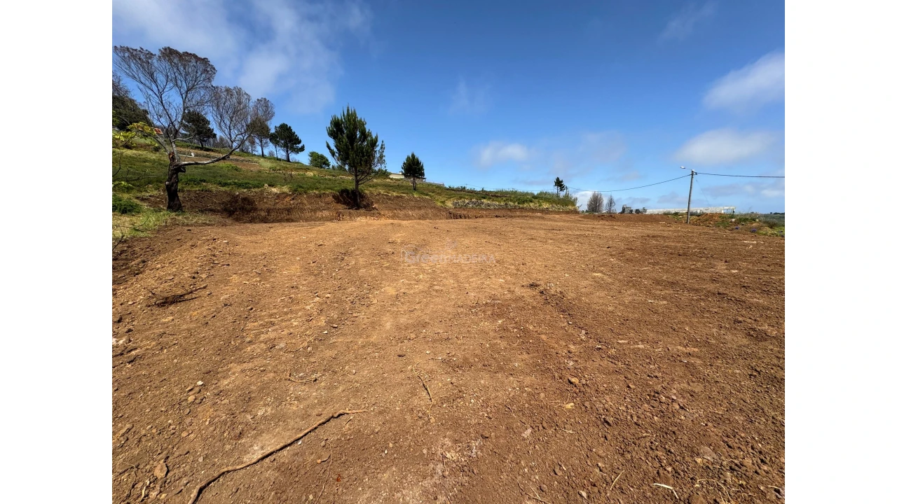 Terreno para Venda em Fajã da Ovelha Foto 6