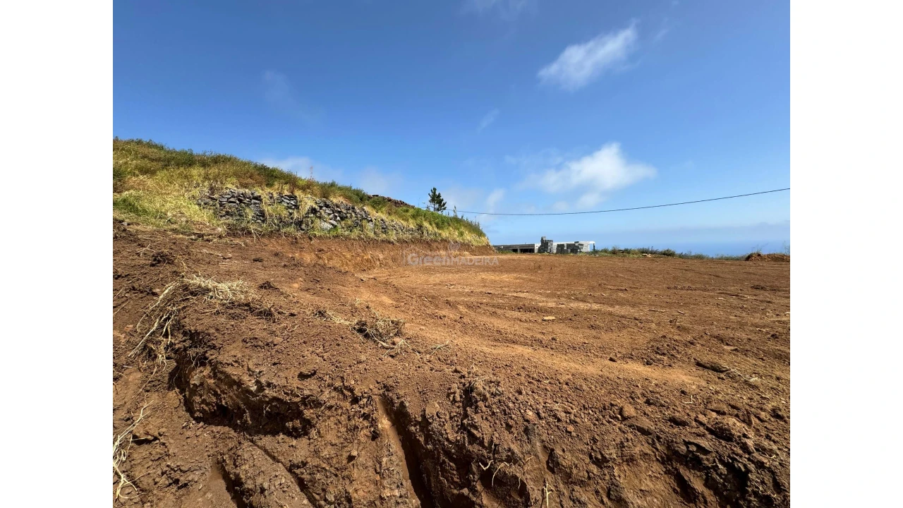 Terreno para Venda em Fajã da Ovelha Foto 18