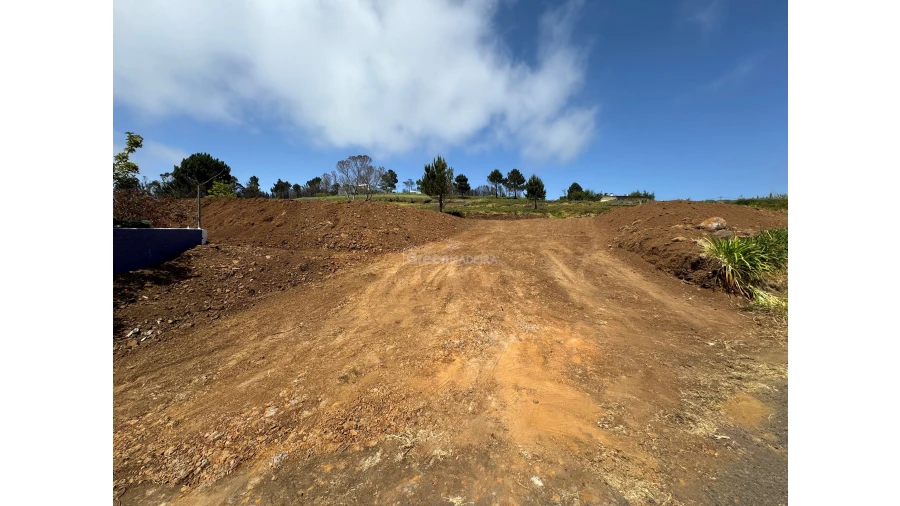 Terreno para Venda em Fajã da Ovelha Foto 8