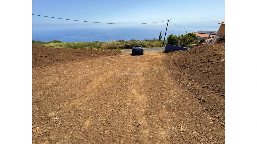 Terreno para Venda em Fajã da Ovelha Foto 14
