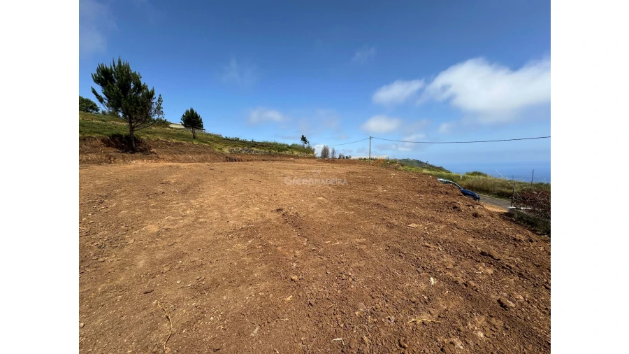 Terreno para Venda em Fajã da Ovelha Foto 7