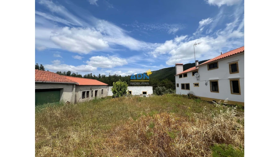 Moradia T7 para Venda em Fratel Foto 2