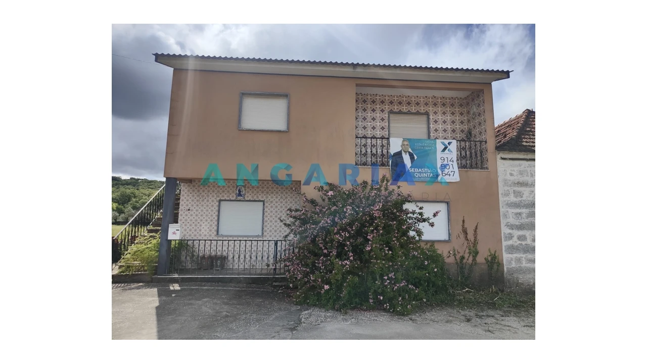 Moradia T0 para Venda em Cumeeira Foto 1