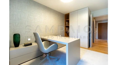 Apartamento T3 para Venda em Santa Marinha e São Pedro da Afurada