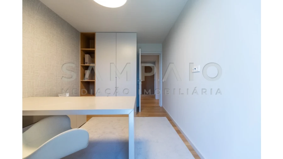 Apartamento T3 para Venda em Santa Marinha e São Pedro da Afurada Foto 17