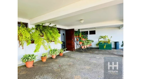 Moradia T4 para Venda em Funchal (Santa Maria Maior)