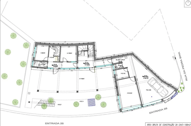 Moradia T4 para Venda em Funchal (Santa Maria Maior) Planta 3
