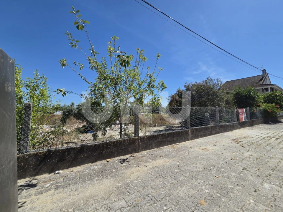 Terreno para Venda em Seixal, Arrentela e Aldeia de Paio Pires Foto 2
