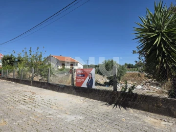 Terreno para Venda em Seixal, Arrentela e Aldeia de Paio Pires