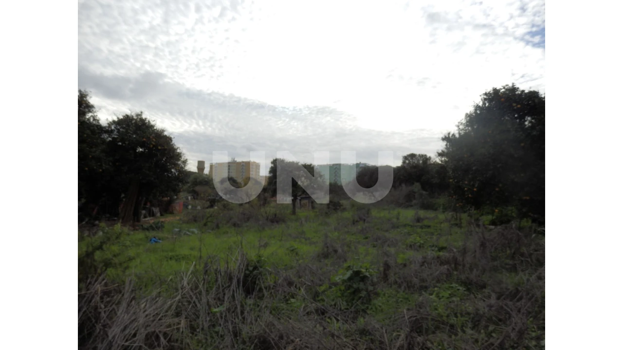 Terreno para Venda em Seixal, Arrentela e Aldeia de Paio Pires Foto 10