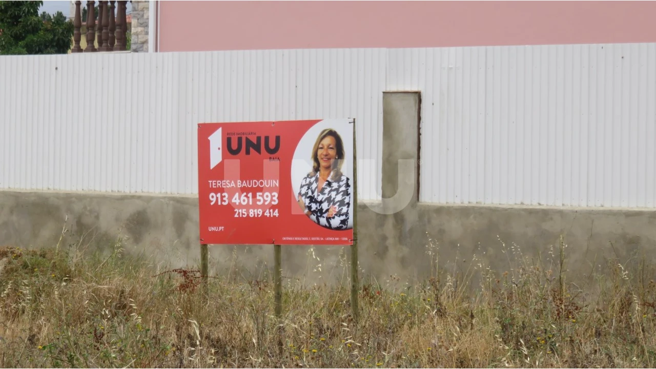 Terreno para Venda em Amora Foto 19