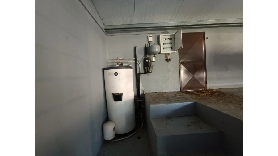 Armazém para Venda em Vila de Rei Foto 15