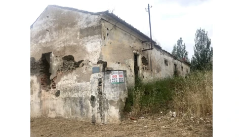 Terreno para Venda em Abrantes (São Vicente e São João) e Alferrarede
