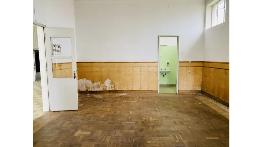 Armazém para Arrendamento em Tramagal Foto 5