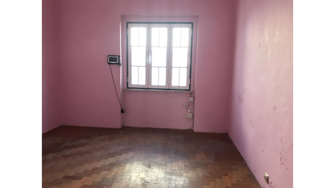 Moradia T7 para Venda em Mouriscas Foto 14