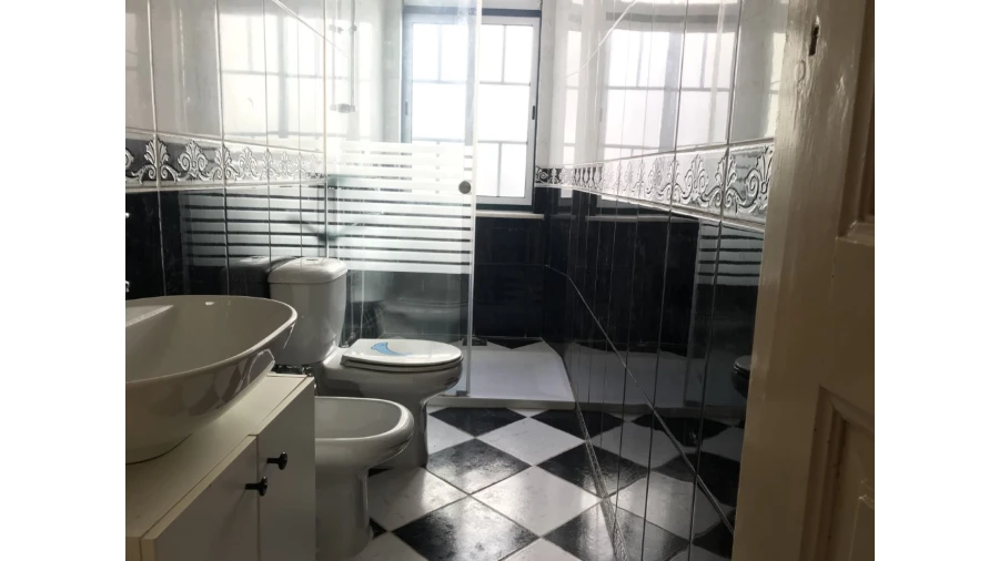 Moradia T7 para Venda em Mouriscas Foto 24