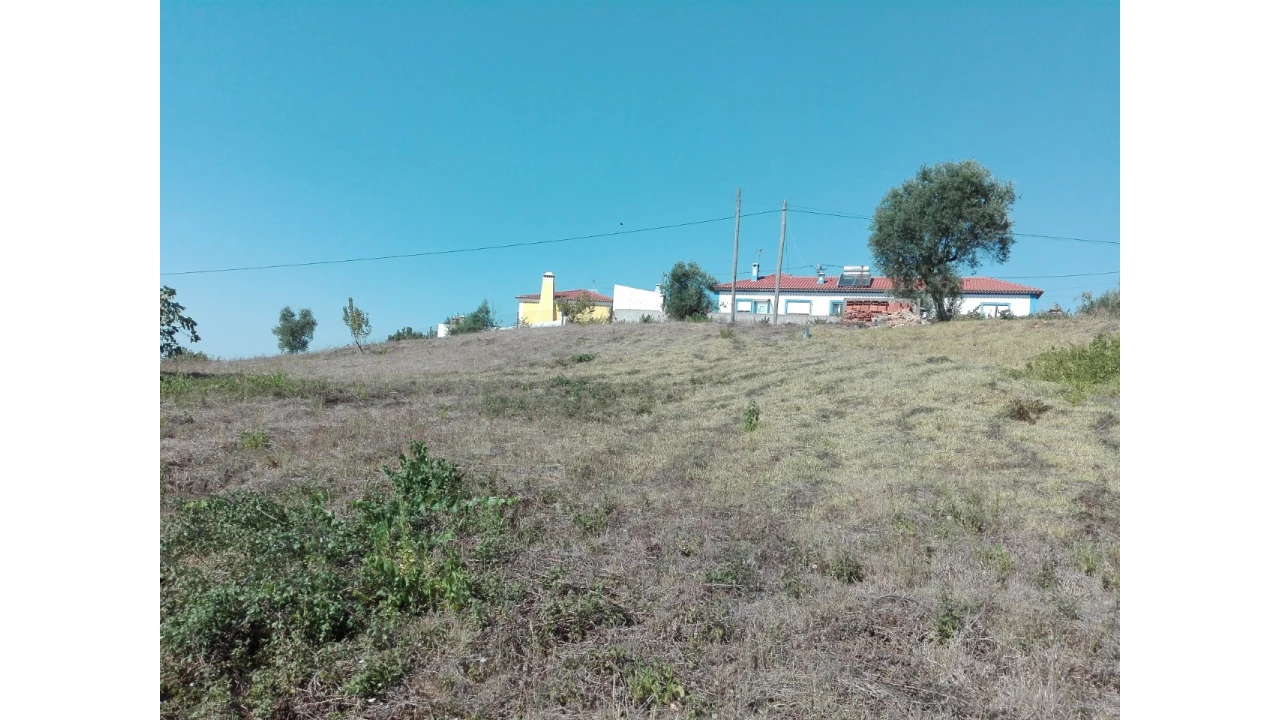 Terreno para Venda em Carvalhal Foto 2