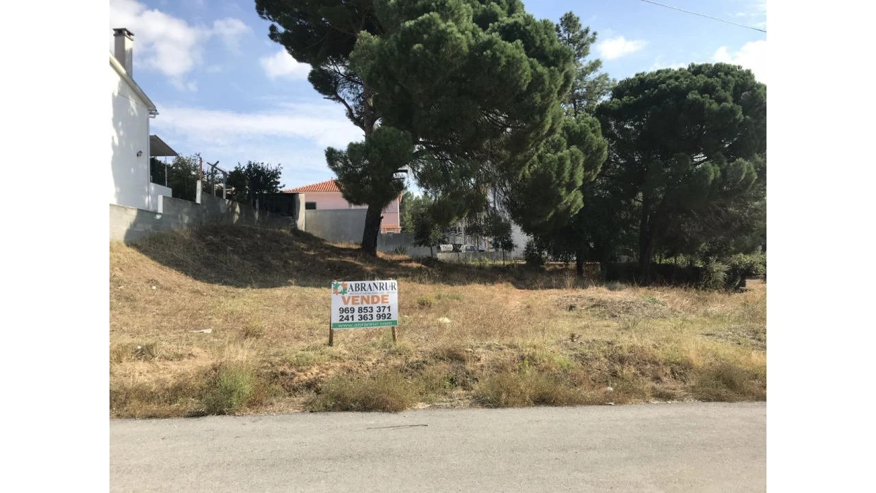 Terreno para Venda em Pego Foto 1