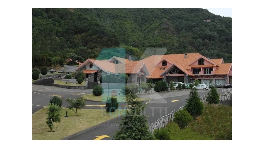 Negócio para Venda em Ribeira Brava Foto 1