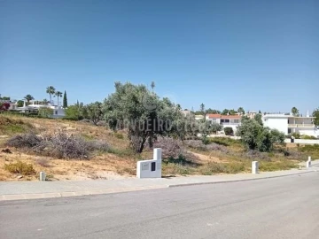 Terreno para Venda em Lagoa e Carvoeiro