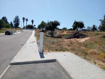 Terreno para Venda em Lagoa e Carvoeiro