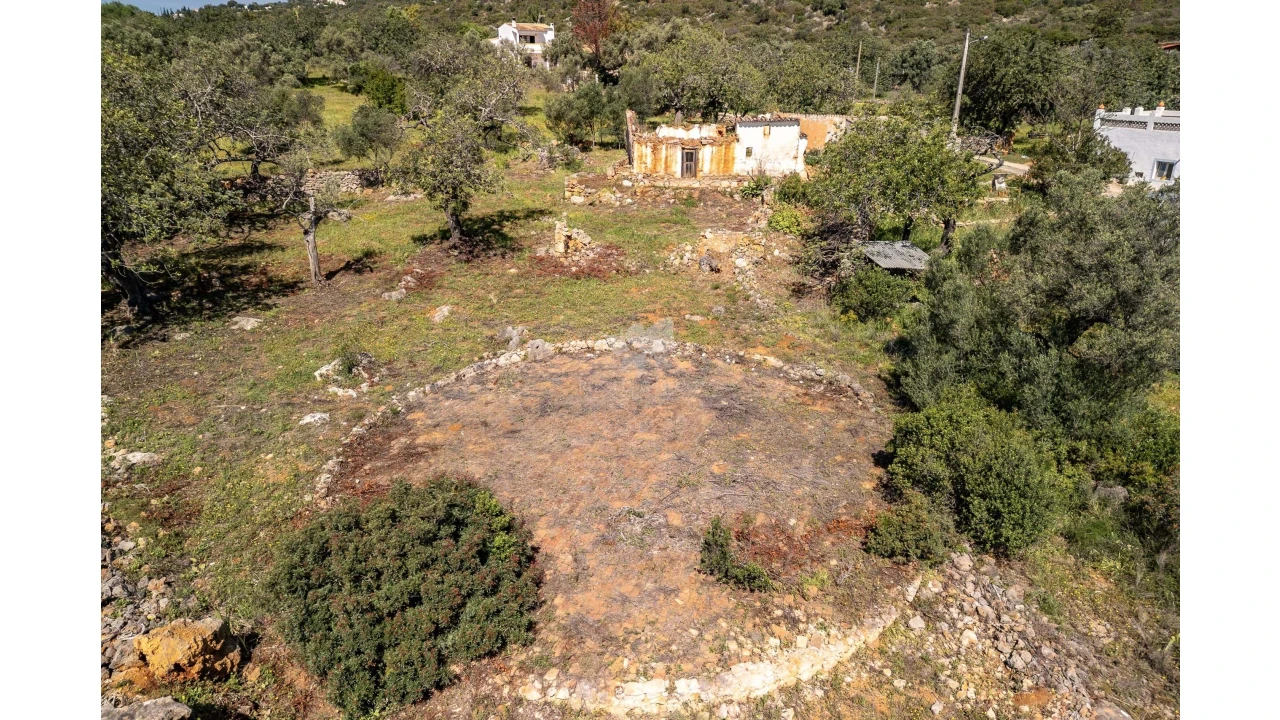 Terreno para Venda em Olhão Foto 3