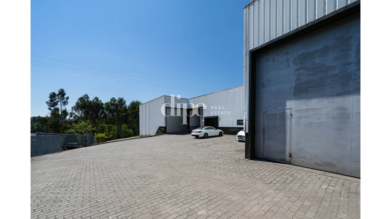 Escritório para Arrendamento em Nespereira Foto 13