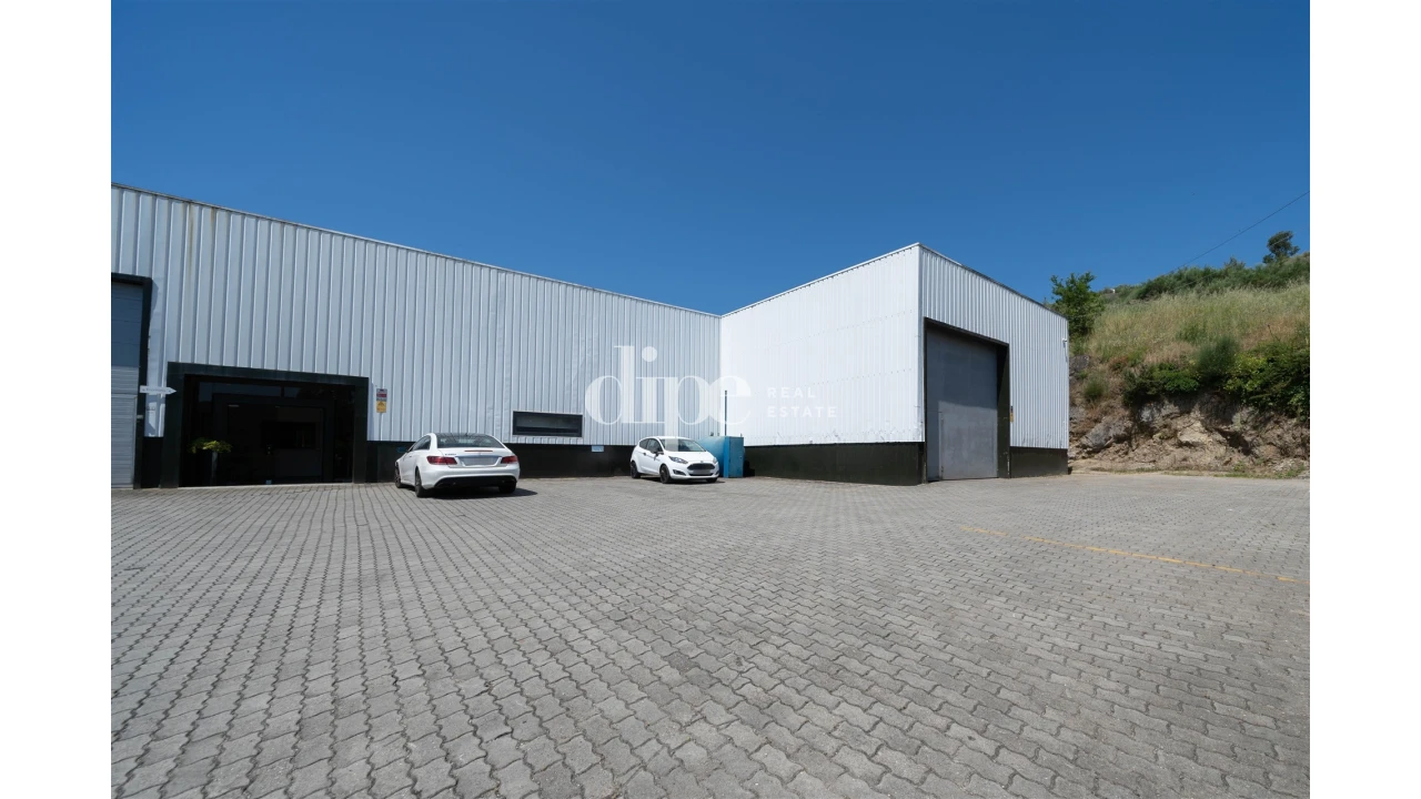 Armazém para Arrendamento em Nespereira Foto 19