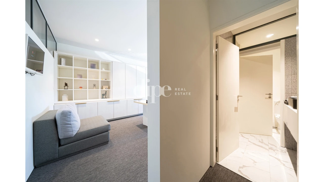 Armazém para Arrendamento em Nespereira Foto 13