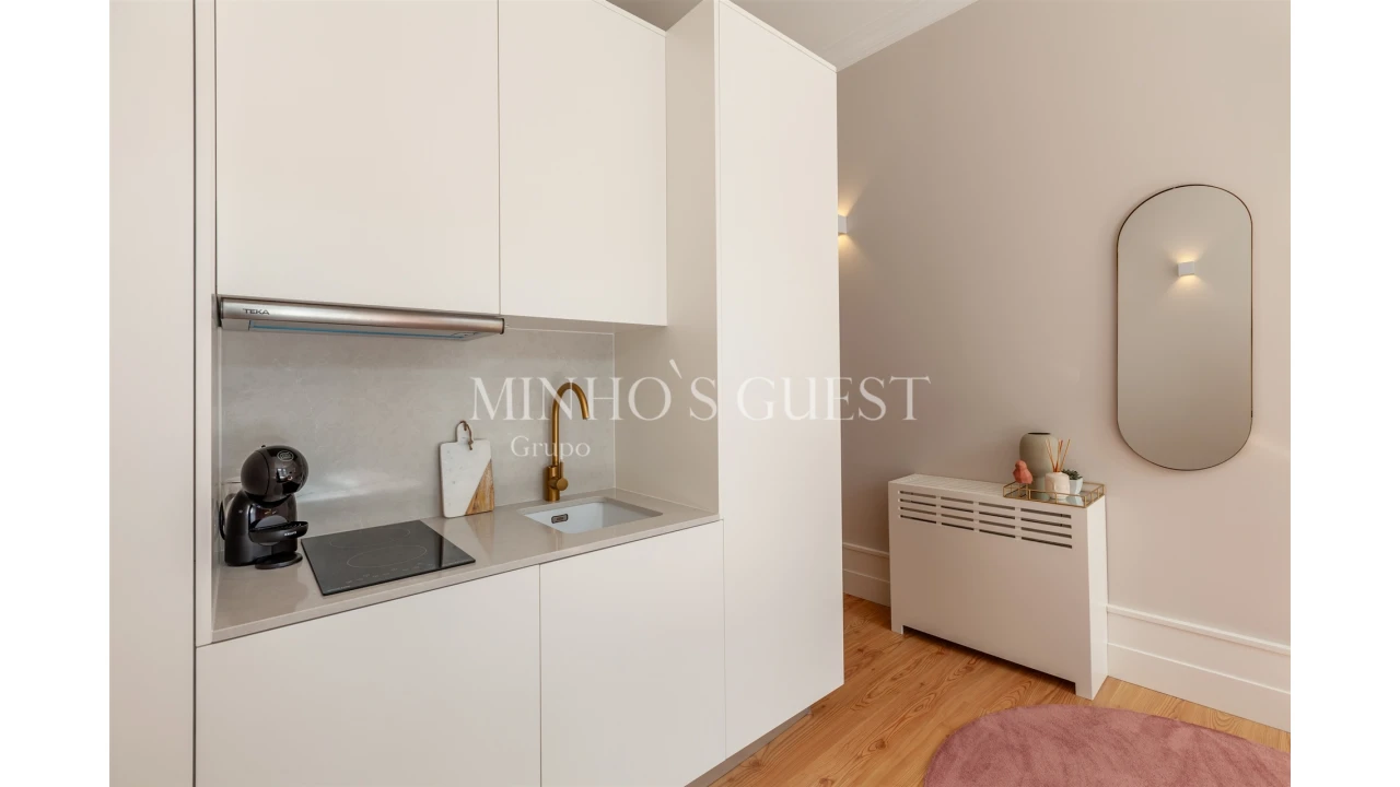 Apartamento T1 para Arrendamento férias em Braga (Maximinos, Sé e Cividade) Foto 12