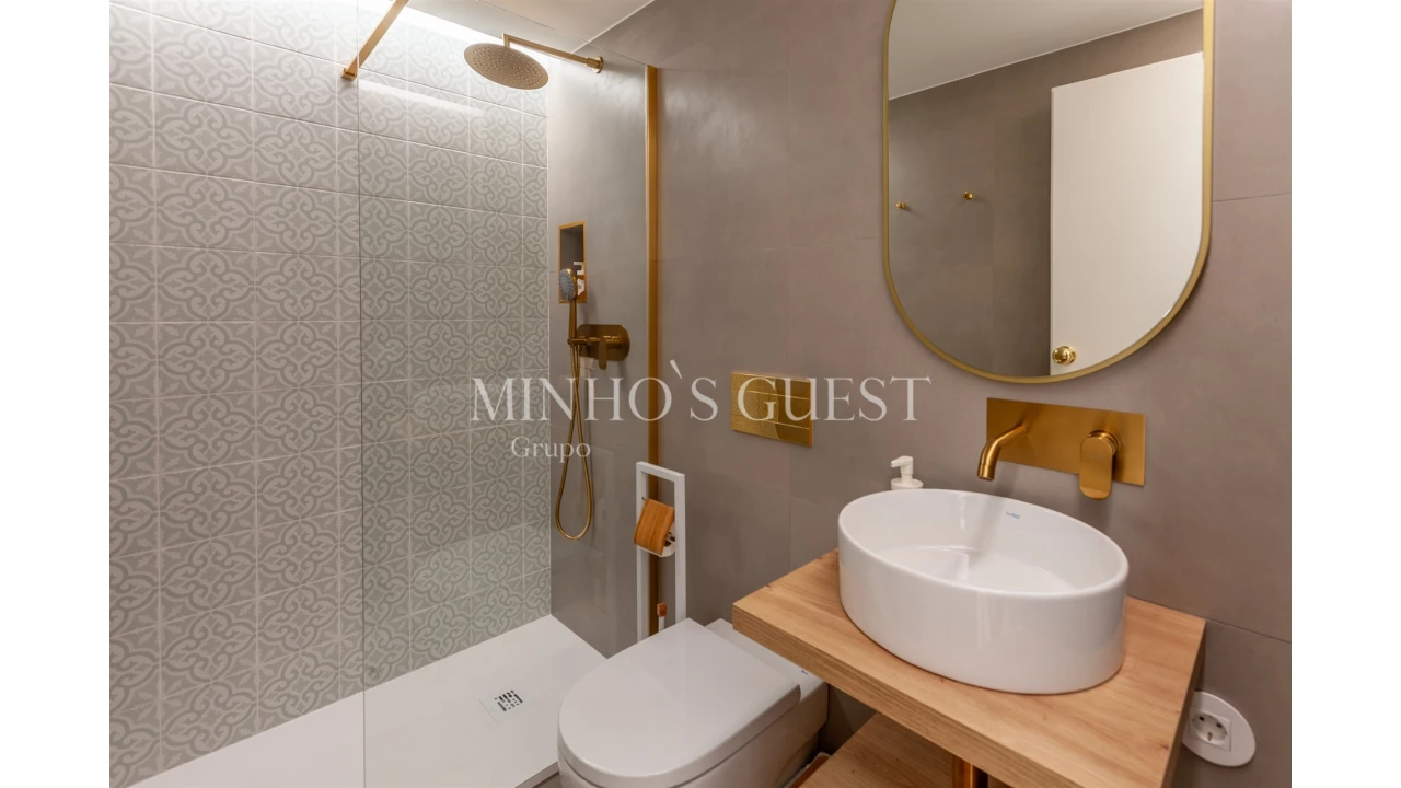 Apartamento T1 para Arrendamento férias em Braga (Maximinos, Sé e Cividade) Foto 12