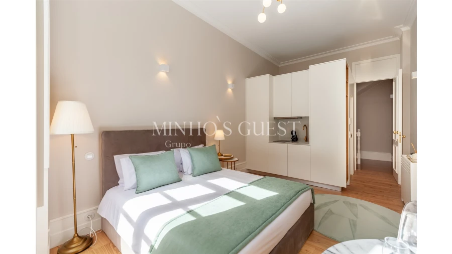 Apartamento T1 para Arrendamento férias em Braga (Maximinos, Sé e Cividade) Foto 7