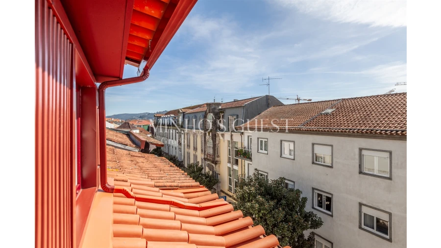 Apartamento T1 para Arrendamento férias em Braga (Maximinos, Sé e Cividade) Foto 7