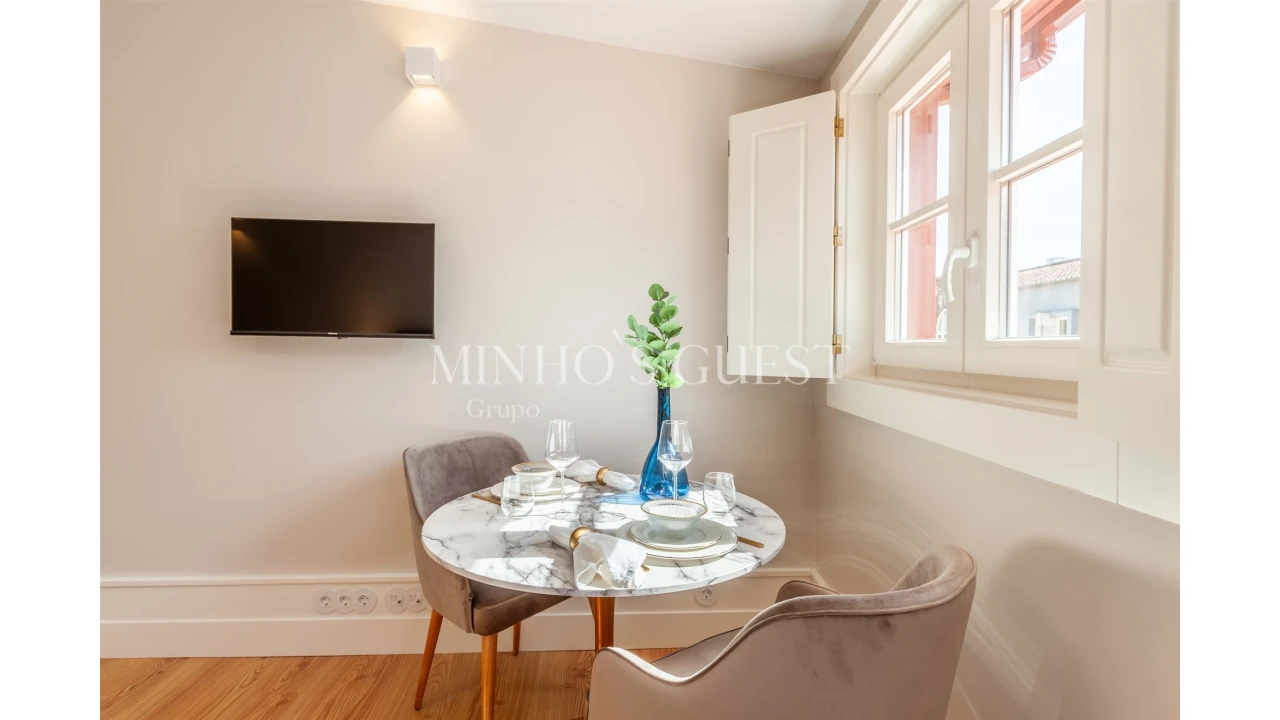 Apartamento T1 para Arrendamento férias em Braga (Maximinos, Sé e Cividade) Foto 6