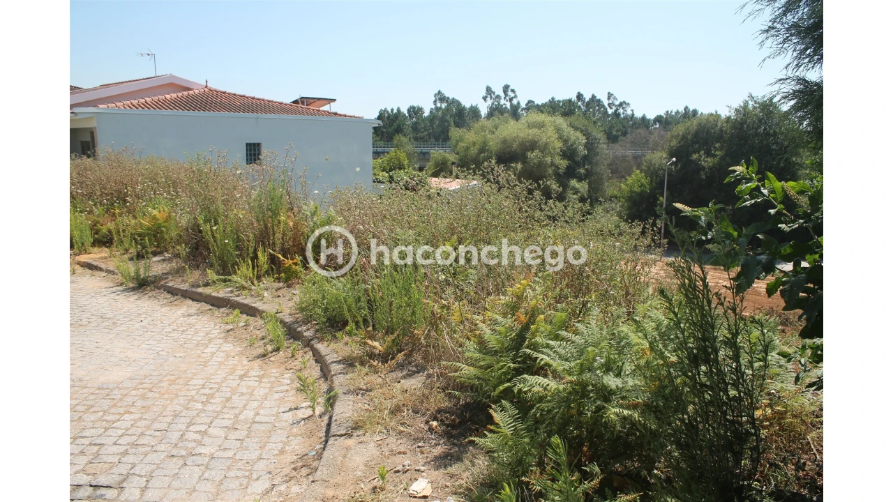 Terreno para Venda em Lama Foto 1