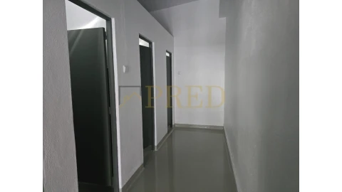 Armazém para Arrendamento em Paranhos