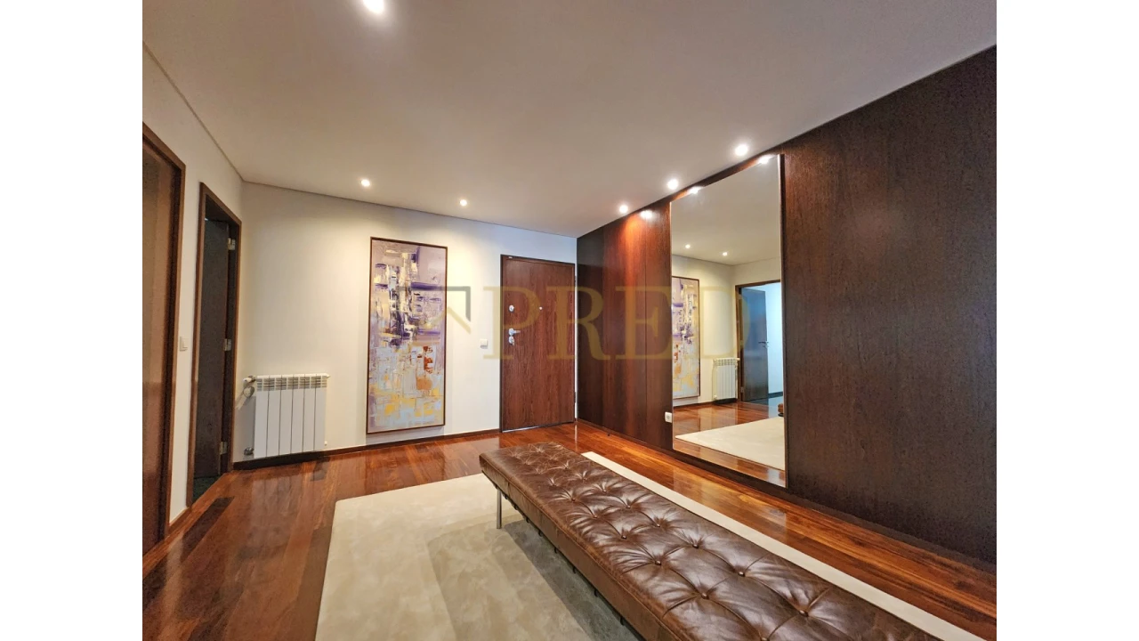 Apartamento T5 para Arrendamento em Aldoar, Foz do Douro e Nevogilde Foto 20