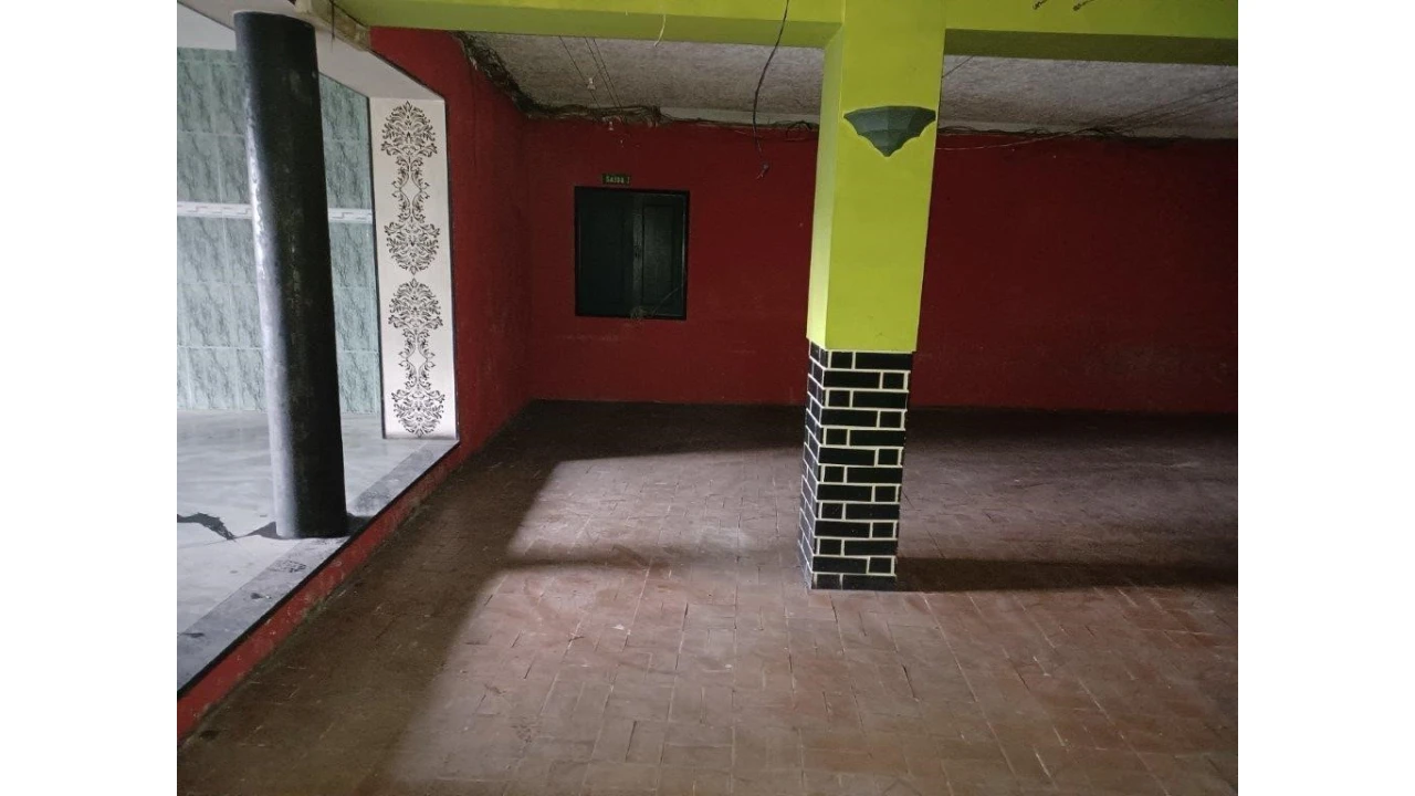 Prédio para Venda em Vila das Aves Foto 7