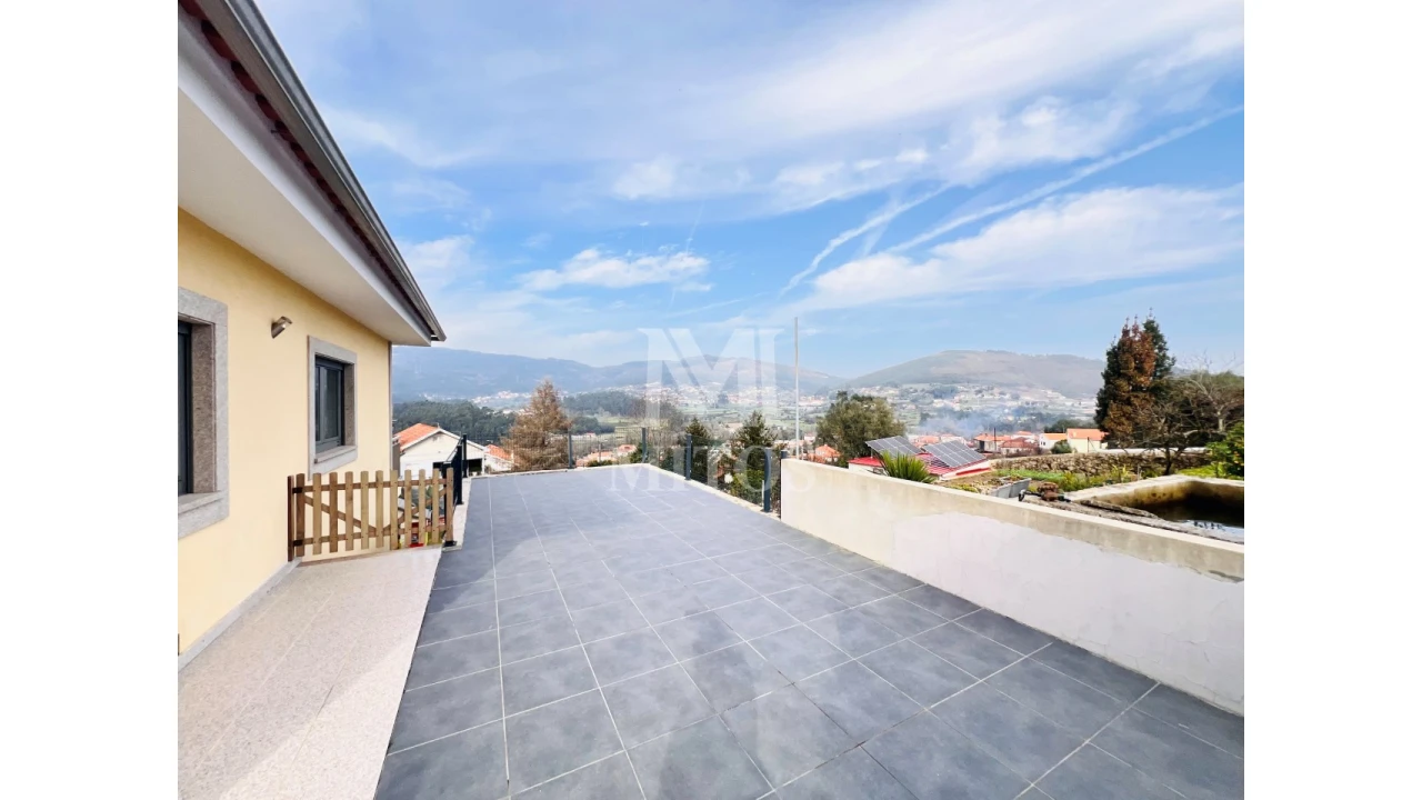 Moradia T3 para Venda em Durrães e Tregosa Foto 13