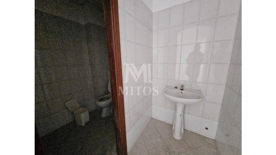 Loja para Venda em Valença, Cristelo Covo e Arão Foto 9