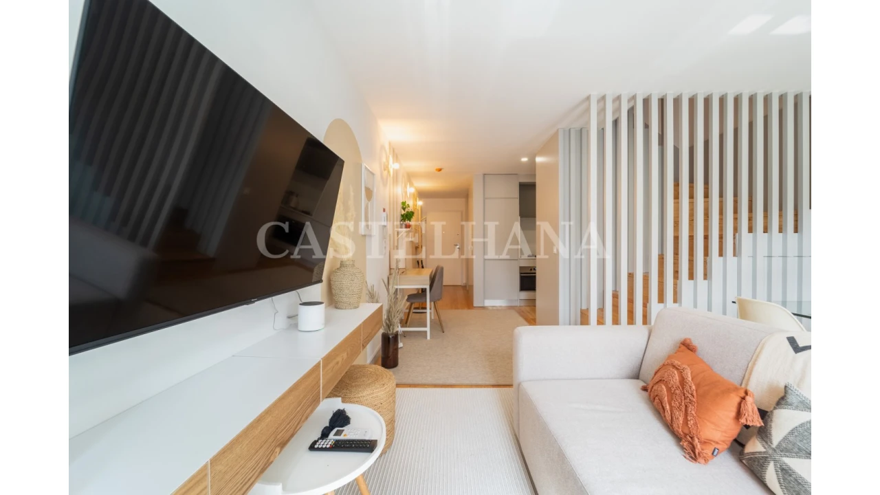 Apartamento T2 para Venda em Cedofeita, Santo Ildefonso, Sé, Miragaia, São Nicolau e Vitória Foto 28