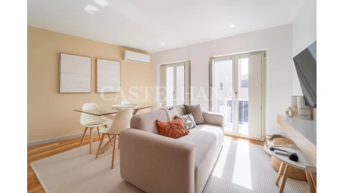 Apartamento T2 para Venda em Cedofeita, Santo Ildefonso, Sé, Miragaia, São Nicolau e Vitória