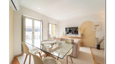 Apartamento T2 para Venda em Cedofeita, Santo Ildefonso, Sé, Miragaia, São Nicolau e Vitória