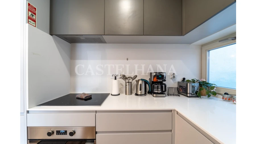 Apartamento T2 para Venda em Cedofeita, Santo Ildefonso, Sé, Miragaia, São Nicolau e Vitória Foto 24