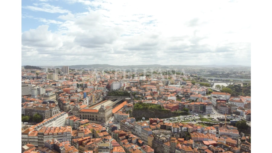 Apartamento T2 para Venda em Cedofeita, Santo Ildefonso, Sé, Miragaia, São Nicolau e Vitória Foto 41